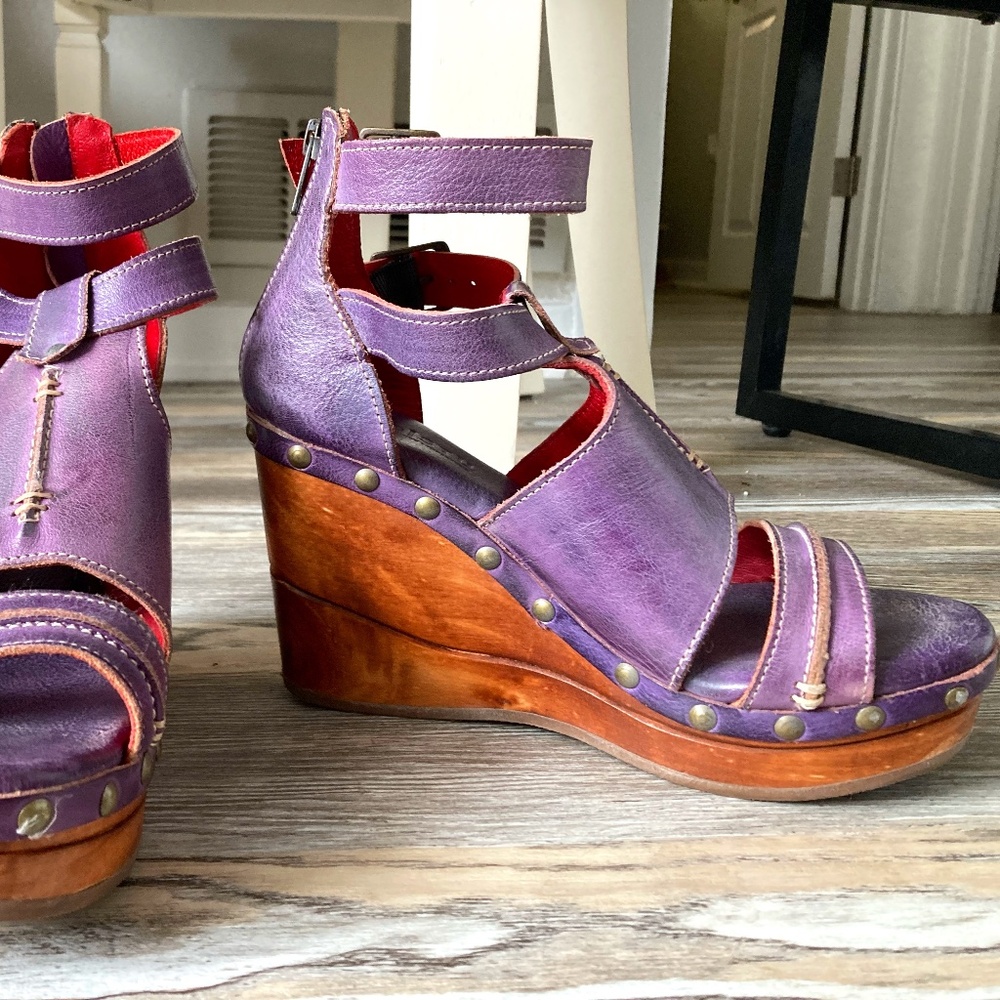 Bed Stu Princess Wedges Size 8 Purple